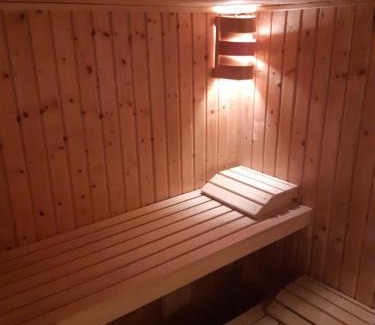 Saint-Laurent-du-Mottay House | Grand gîte dans son écrin de Nature