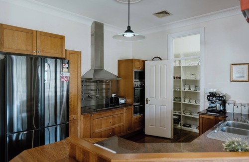 Balmoral Ridge House | Grand Hinterland Queenslander - for groups, Maleny