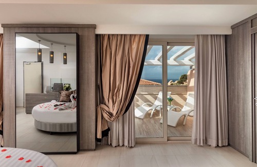 La Maddalena Hotel | Grand Hotel Resort Ma&Ma - Adults Only