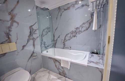 Al Sadd Hotel | Grand Regency Doha, Trademark Collection by Wyndham