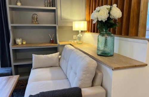 Sainte-Mere-Eglise Apartment | Grand Studio Ceo Bauer, en plein centre de Sainte-Mère-Eglise pour 2 pers