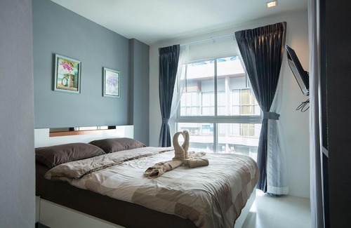 Kram Apartment | Grandblue Condo by malai