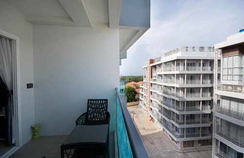 Kram Apartment | Grandblue Condo by malai