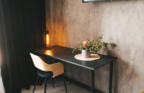 Ternopil Apartment | GRAPHITE Затишні апартаменти біля Центру з окремою спальнею і кухнею-вітальнею