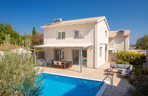 Apolpaina Villa | Grappolo Lefkada Villas - Vilana ideal for families and small groups
