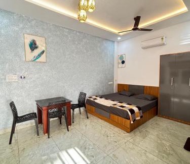 Kedavur House | GRAYSTONE HOMESTAY, Omassery