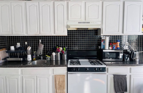 Lower East Side Apartment | Great apartment! Great location! Lower East Side NYC!