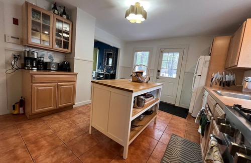 Great Barrington House | Great Barrington Farmhouse near Lake Mansfield