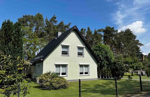 Oberhavel House | Great detached house in a quiet, green location (by a grove)