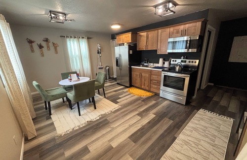 Winthrop Condo | Great escape tucked just off the highway!