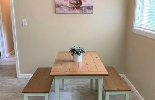 La Marque House | Great Modern Home Galveston Fishing Beach Shopping Restaurants