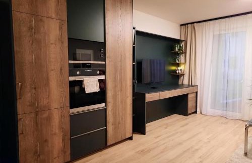 Bratislava Apartment | Green Door Apartment