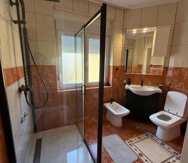 Petrovaradin Villa | Green Leaf