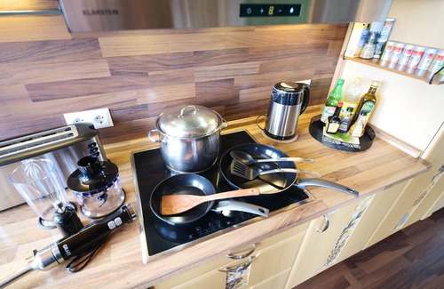 Fluorn Apartment | Green Loft Black Forest/120 sqm/roof balcony - music corner