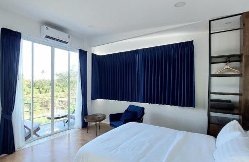 Phra Pradaeng Villa | Green Lung Pool Villas Bangkok