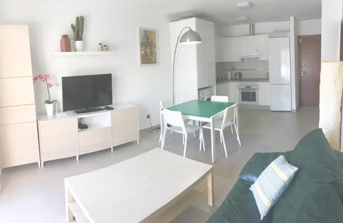 Alcala Apartment | Green, near the sea