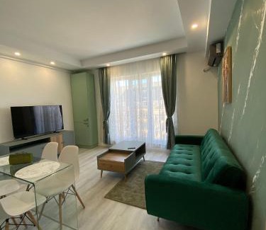 Stefanestii de Jos Apartment | Green Place Cosmopolis