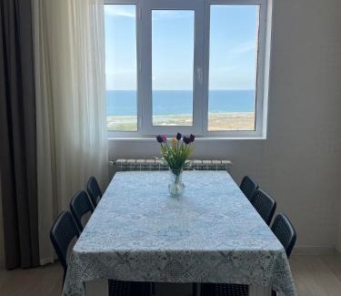 Aktau Apartment | Green Plaza Трехкомнатная