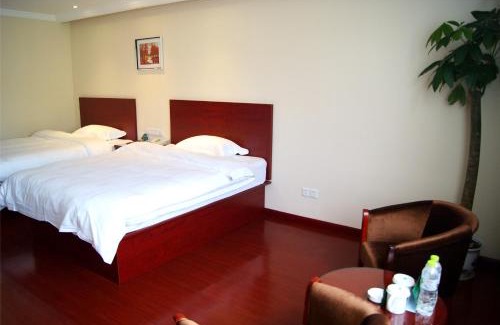 Hailing District Hotel | GreenTree Inn Jiangsu Taizhou Taidong Railway Station Business Hotel