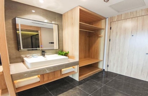 Gaolan County Hotel | GreenTree Inn Lanzhou Zhongchuan Airport