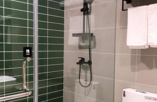 Chengguan Hotel | GreenTree Inn Lanzhou Donghu Square Provincial People's Hospital