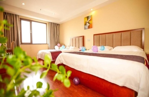 Huangdao Hotel | GreenTree Inn Shandong Qingdao Wuyishan Road Jiashike Shopping center Business Hotel