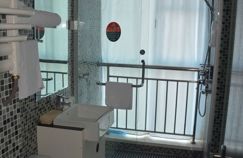 Weihai Hotel | GreenTree Inn Weihai North Qingdao Road Express Hotel