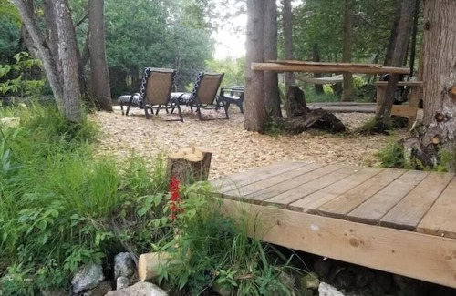Chatsworth Cabin | Greyridge Glamping "Paradise Island " Retreatnn