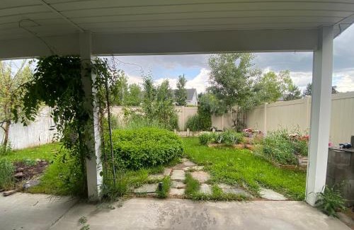 Columbia Falls House | Grizzly Glacier