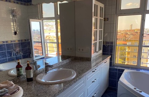 Uskudar Apartment | Große Ferienwohnung in Istanbul/üsküdar mit Skyline-aussicht
