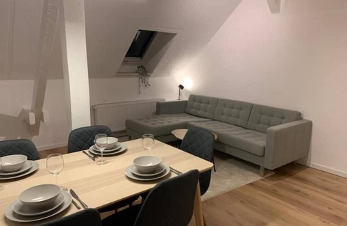 Furstenwalde/Spree Apartment | Große Schicke Wohnung Nahe Tesla