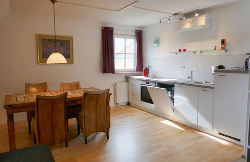 Neustadt am Kulm Apartment | Großzügige Ferienwohnung am Badeweiher in der Oberpfalz