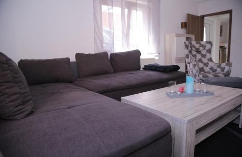 Kandern Apartment | Großzügige Ferienwohnung Aissa Mit Offenem Kamin