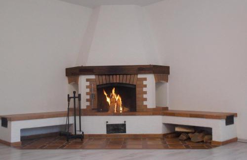 Kandern Apartment | Großzügige Ferienwohnung Aissa Mit Offenem Kamin