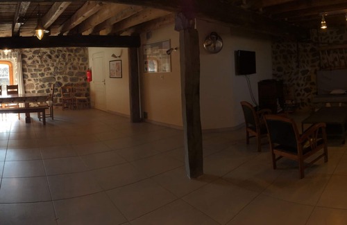 Saint-Arcons-de-Barges House | Group rural lodging - 3 ears "L'estaou" - 15 persons (19 beds)