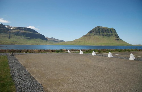 Grundarfjordur House | Grundarfjordur Guesthouse and Apartments