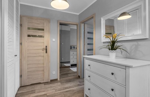 Mirow Apartment | Grzybowska 13th Floor Stylish Apartment by BookingHost