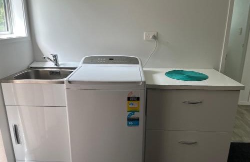 Aongatete House | Guacamole Cottage