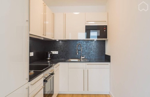 Kreuzberg Apartment | Guardian Mitte Centre with fantastic view