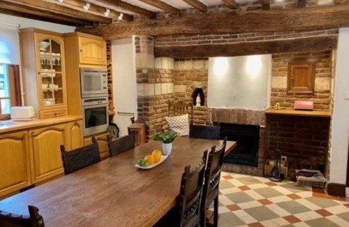 Gueschart House | Gueschavik, magnificent renovated farmhouse for 8 people