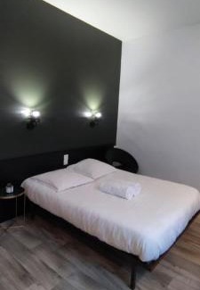 Neris-les-Bains Apartment | Guest Home location