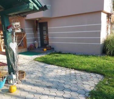 Hrastnik Apartment | Guest House Bitter