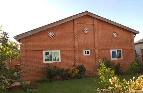 Lome Villa | Guest House - Chambre d'hôtes chez un couple Belgo togolais