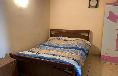 Erebuni Apartment | Guest House/ House of Belinski