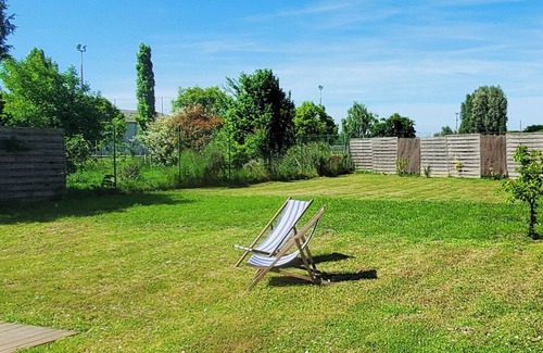 Saint-Mathurin-sur-Loire Cottage | Guest house "la petite maison des bords de Loire"