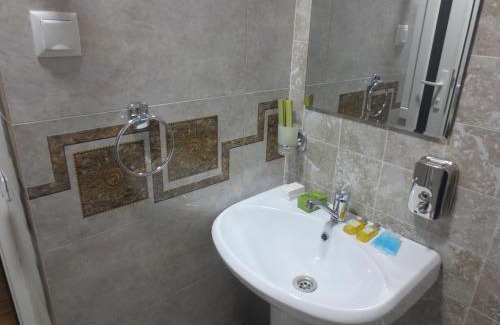 Ijevan House | Guest House LEADER