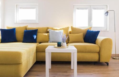 Razanac Apartment | Guest House Mistral