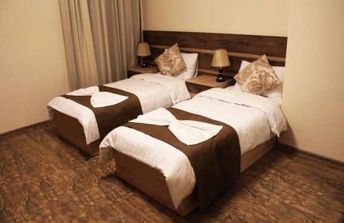 Gori House | Guest House - MK