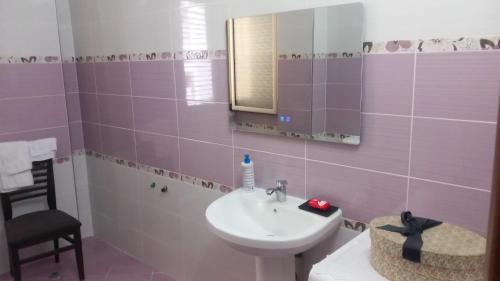 Lushnje Apartment | Guest House Netile