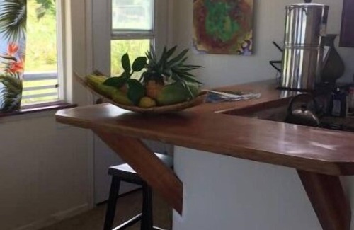 Honokaa Cottage | Guest house on K Farm - AKA Fairy’s House